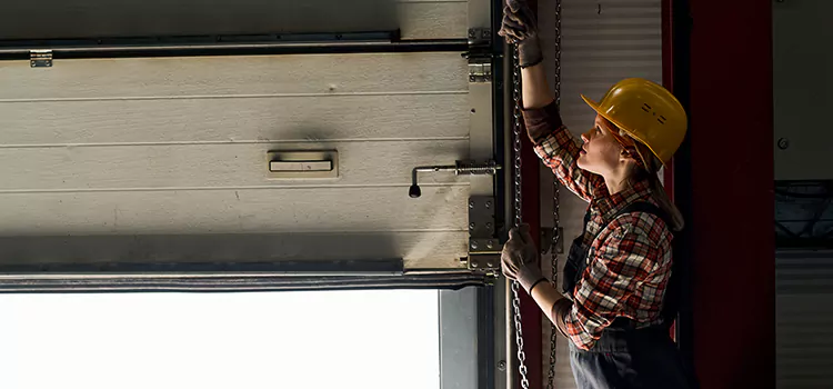 Addressing Common Garage Door Stoppage Issues in Flagstaff, AZ